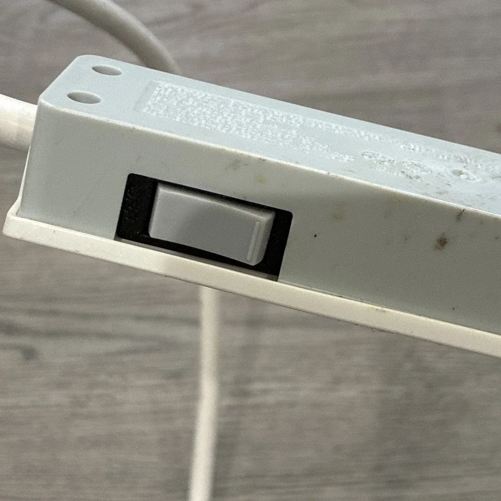 GE 6 Outlet Surge Protector, 2 Ft Extension Cord, Power, 450 Joules, white